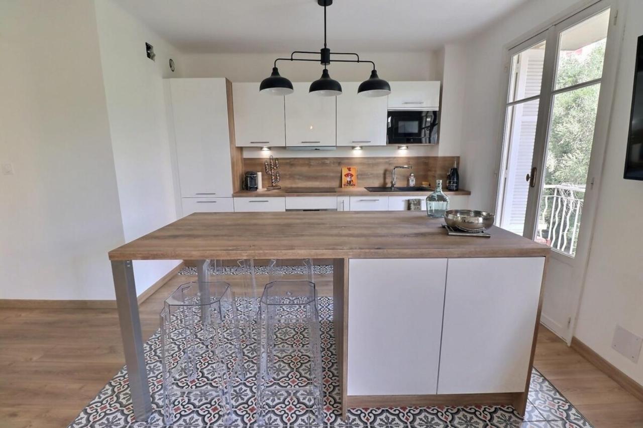 Charmant T2 Avec Balcon - Parking, Ac, Wifi Ajaccio  Ngoại thất bức ảnh